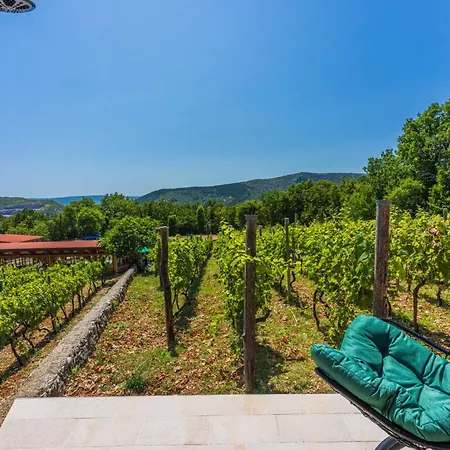 Wine Garden House Grizane-Belgrad