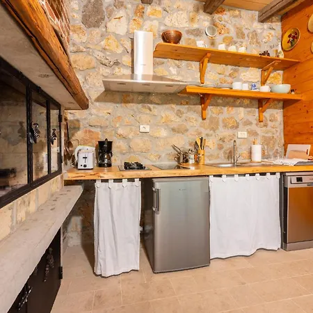 Wine Garden House * Grizane-Belgrad