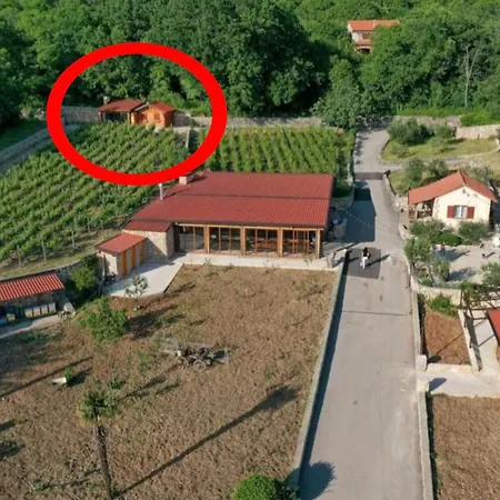 Wine Garden House *