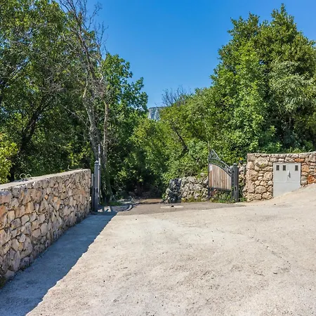 Wine Garden House Holiday home *