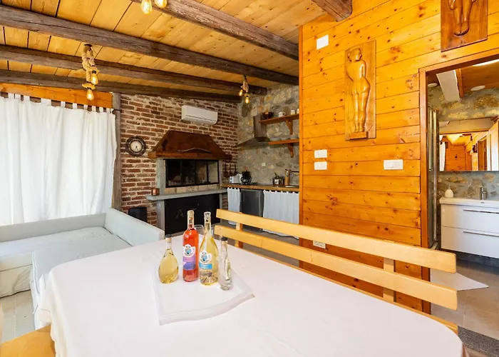 Wine Garden House Tatil Evi Grižane